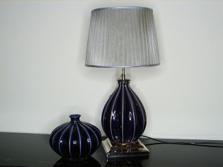 Lampa duńska z wazonikiem