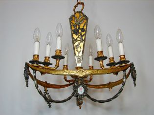 Złocony secesyjny żyrandol